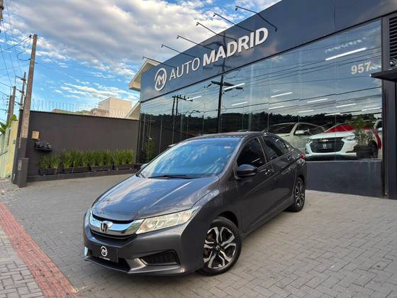 HONDA CITY 1.5 DX 16V FLEX 4P MANUAL HONDA CITY 1.5 DX 16V FLEX 4P MANUAL